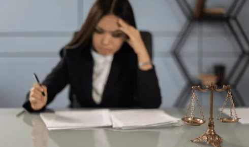 How an Experienced Slip and Fall Attorney in Roseville, California Builds a Winning Injury CaseWhy Slip and Fall Cases Demand Legal Expertise
